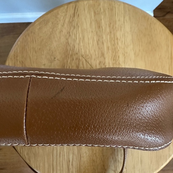 90’s Classic Tan Hobo Shoulder Bag - Picture 4 of 11
